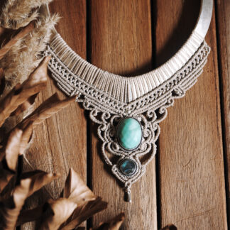 Kolia z chryzoprazem i labradorytem